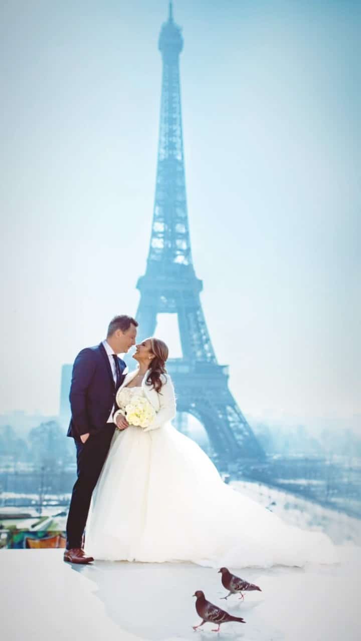 #weddinginoaris #elopeinparis #photoparis #photographerinparis #parisphotographer #kissmeinparis❤️️💍 #parisweddibg #weddinginfrance #