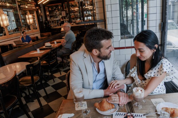 paris proposal photoshoot cafe romantic couple